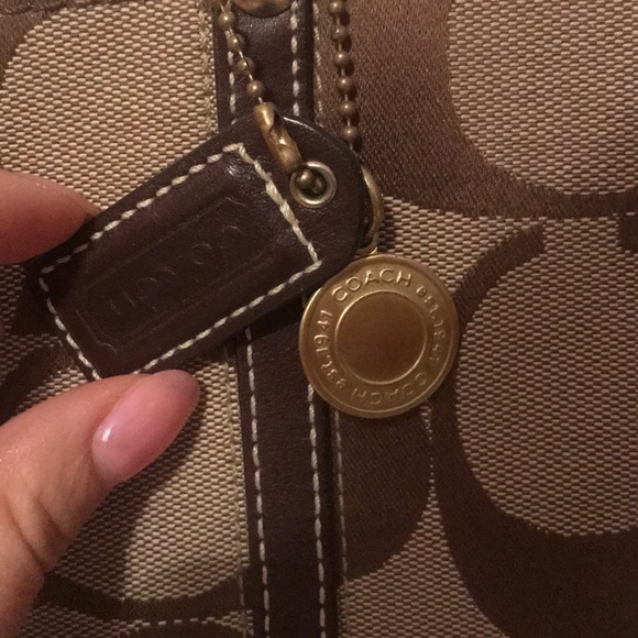 Coach signature tote - Picture 2 of 3